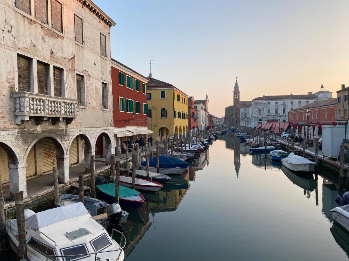 Appartamento Centro Storico Industrial Chioggia Luaran gambar